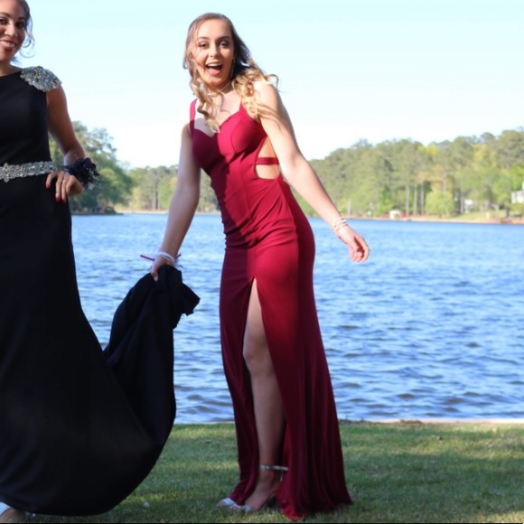 Alyce Paris Prom Dress Burgundy Size 2 - Picture 4 of 5